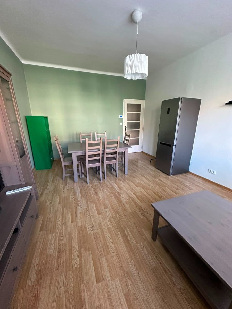 2 bedroom flat to rent, 48 m², Vrchlického, Prague, Prague 2 bedroom flat to rent, 48 m², Vrchlického, Prague, Prague