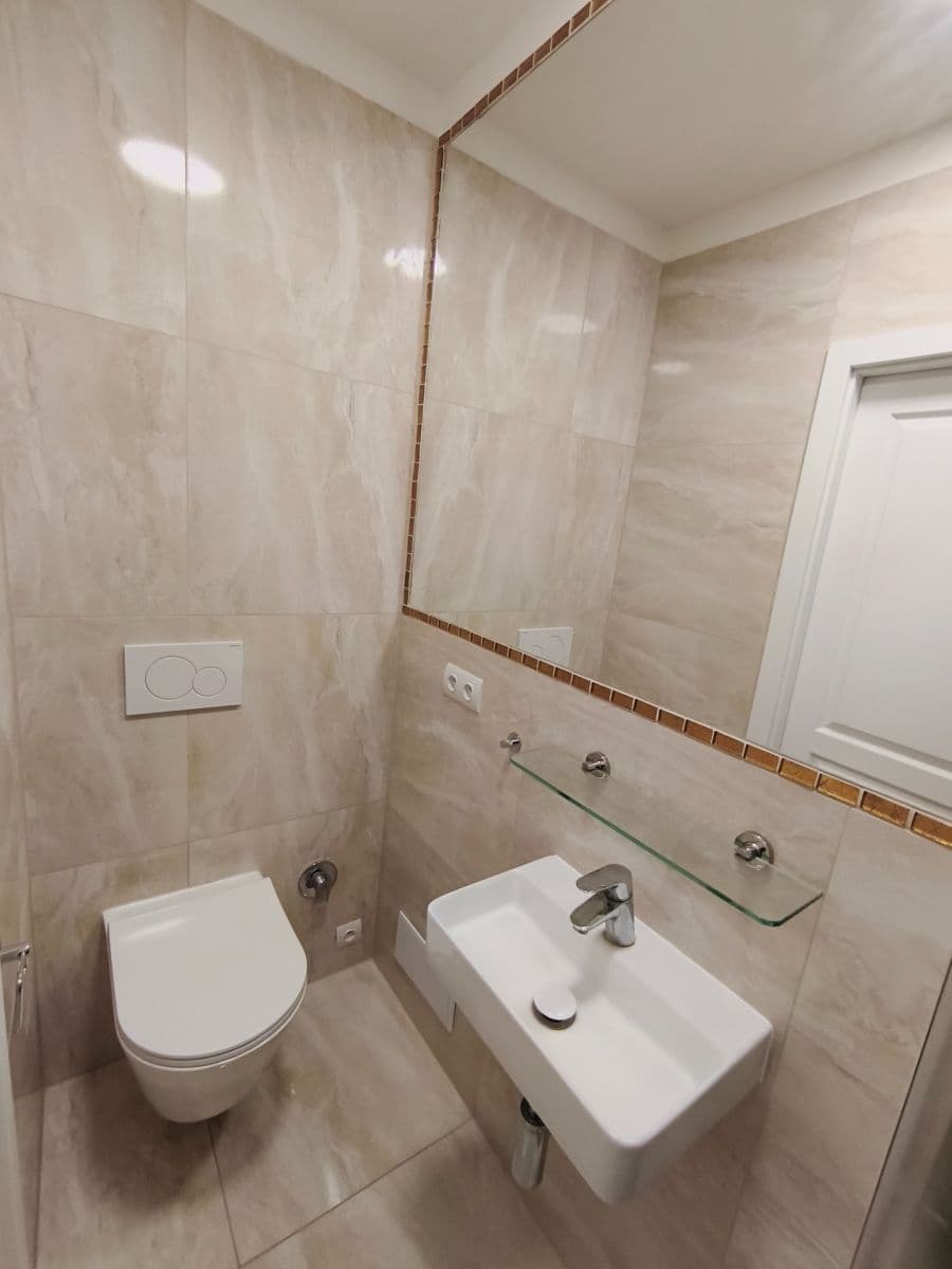 Studio flat to rent, 39 m², Soukenická, Prague, Prague Studio flat to rent, 39 m², Soukenická, Prague, Prague