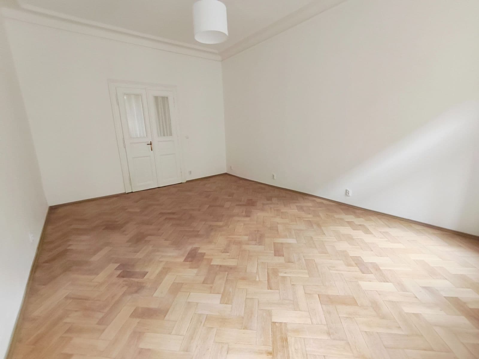 Studio flat to rent, 39 m², Soukenická, Prague, Prague Studio flat to rent, 39 m², Soukenická, Prague, Prague