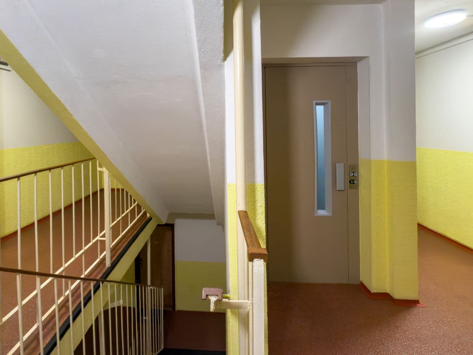 3 bedroom flat to rent, 66 m², Travná, Prague, Prague 3 bedroom flat to rent, 66 m², Travná, Prague, Prague