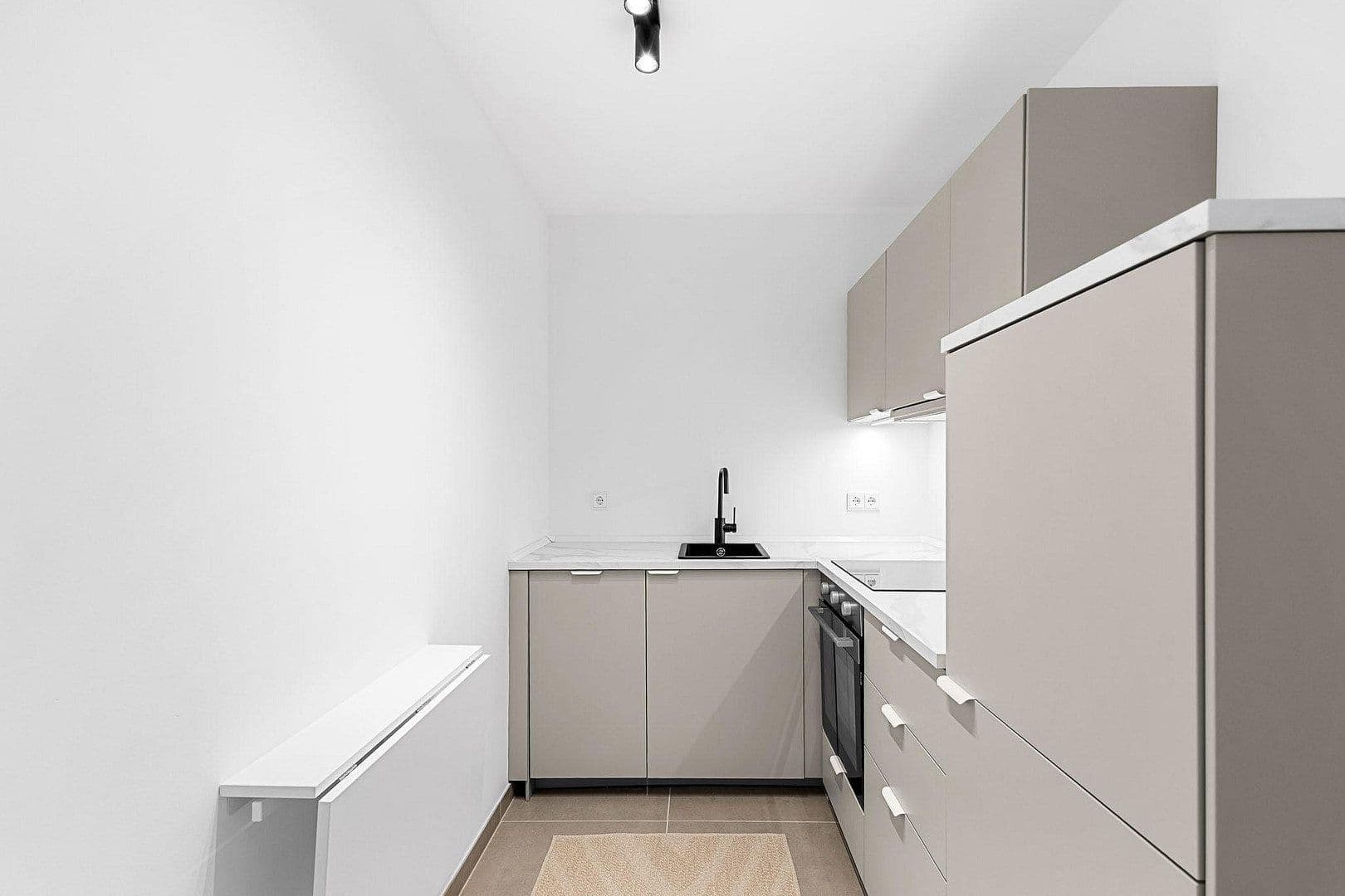 4 bedroom flat for sale, 64 m², München, Bavaria 4 bedroom flat for sale, 64 m², München, Bavaria
