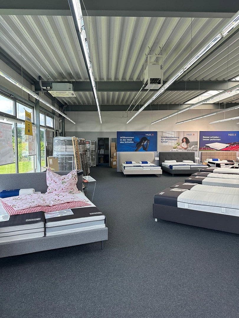 non-residential property for sale, 3,166 m², Detmold, North Rhine-Westphalia non-residential property for sale, 3,166 m², Detmold, North Rhine-Westphalia