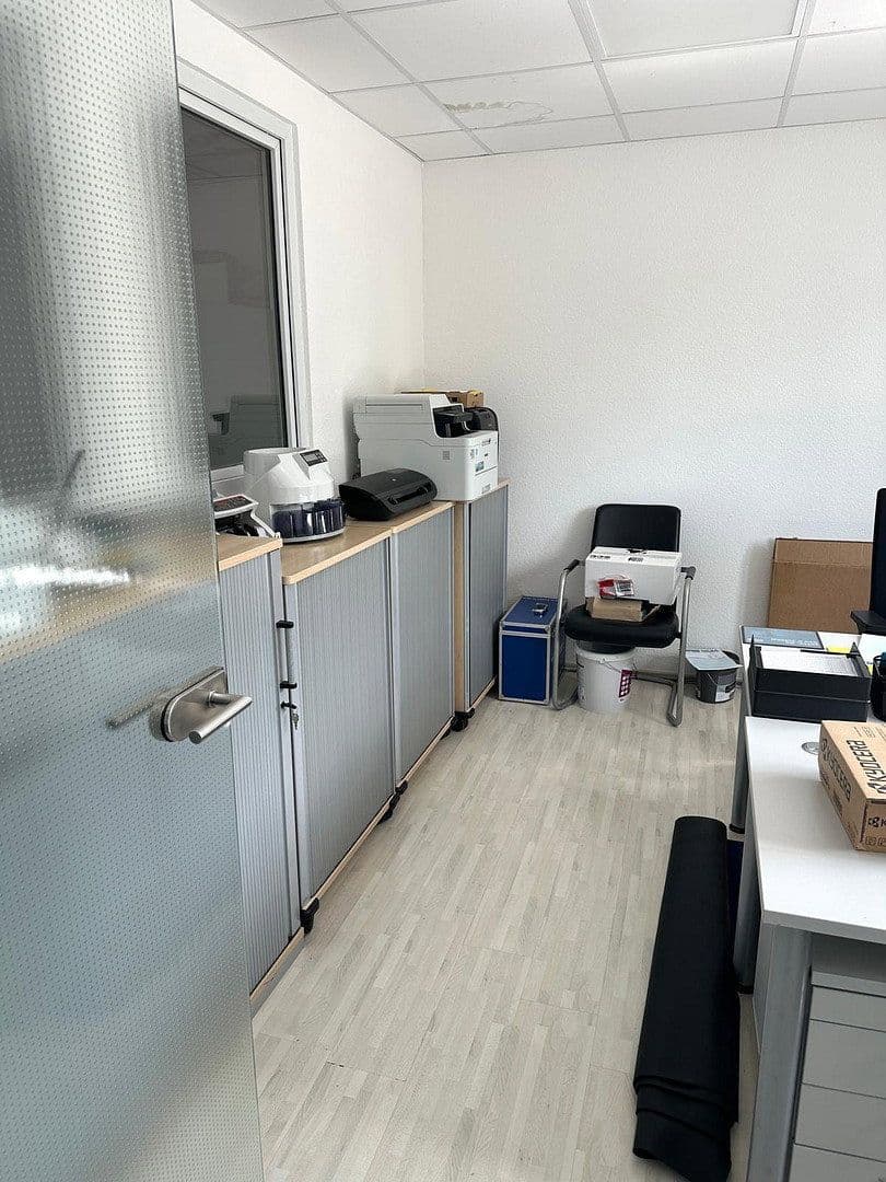 non-residential property for sale, 3,166 m², Detmold, North Rhine-Westphalia non-residential property for sale, 3,166 m², Detmold, North Rhine-Westphalia