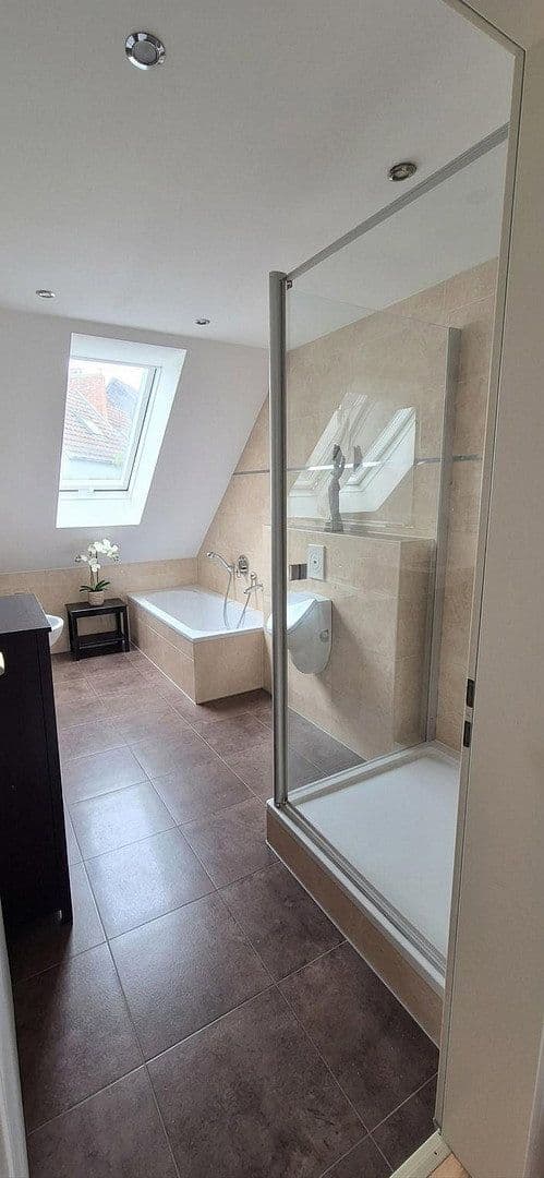 4 bedroom flat for sale, 130 m², Hanover, Lower Saxony 4 bedroom flat for sale, 130 m², Hanover, Lower Saxony