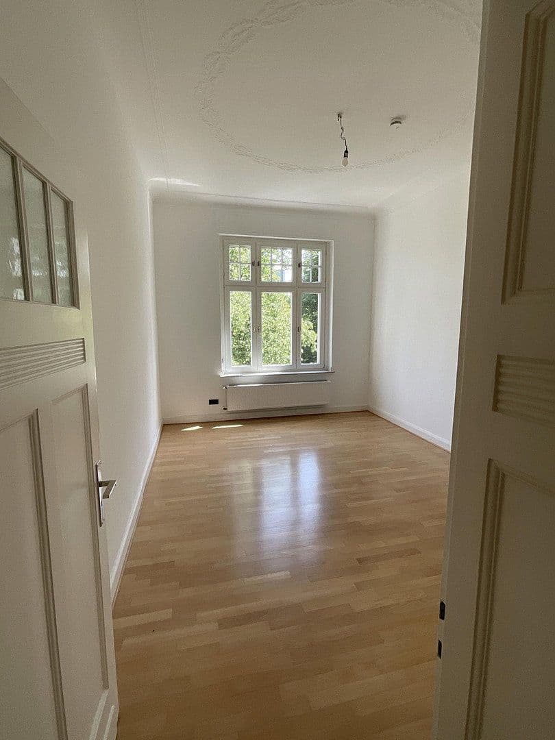 5 bedroom flat for sale, 176 m², Düsseldorf, North Rhine-Westphalia 5 bedroom flat for sale, 176 m², Düsseldorf, North Rhine-Westphalia