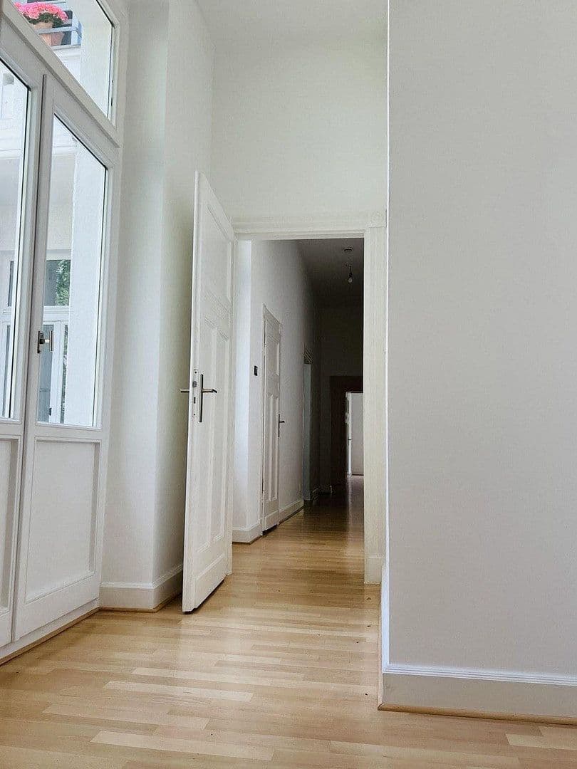 5 bedroom flat for sale, 176 m², Düsseldorf, North Rhine-Westphalia 5 bedroom flat for sale, 176 m², Düsseldorf, North Rhine-Westphalia