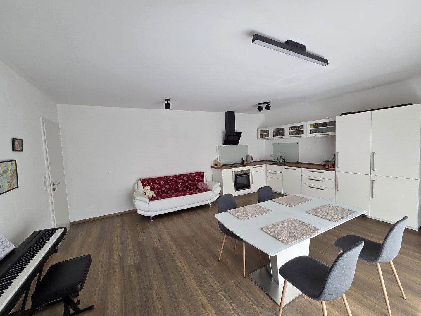 3 bedroom flat to rent, 83 m², Ulrichstr. 10, Abensberg, Bavaria 3 bedroom flat to rent, 83 m², Ulrichstr. 10, Abensberg, Bavaria