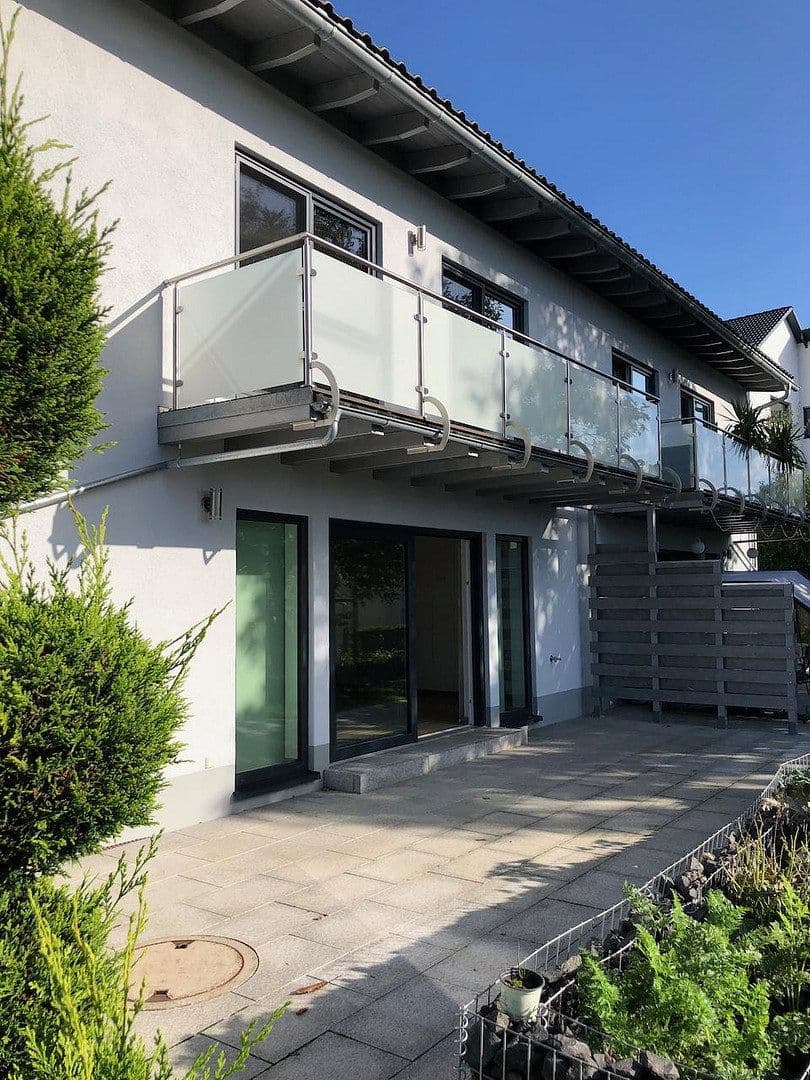 house to rent, 199 m², Schlössleblick 4, Wehr, Baden-Württemberg house to rent, 199 m², Schlössleblick 4, Wehr, Baden-Württemberg