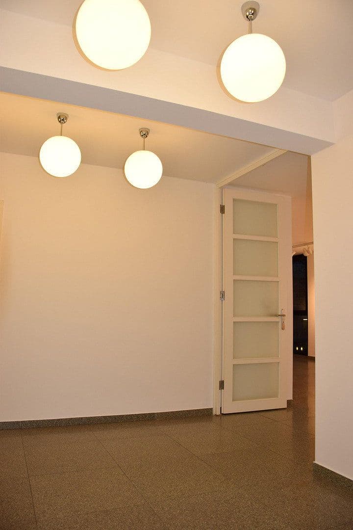 office to rent, 130 m², Kaiserswerther Str. 144, Düsseldorf, North Rhine-Westphalia office to rent, 130 m², Kaiserswerther Str. 144, Düsseldorf, North Rhine-Westphalia