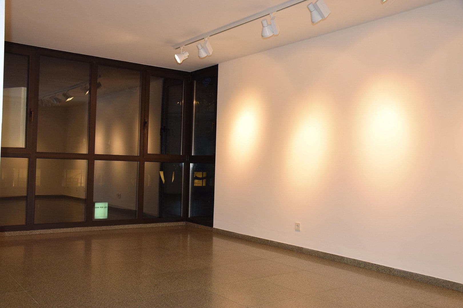 office to rent, 130 m², Kaiserswerther Str. 144, Düsseldorf, North Rhine-Westphalia office to rent, 130 m², Kaiserswerther Str. 144, Düsseldorf, North Rhine-Westphalia