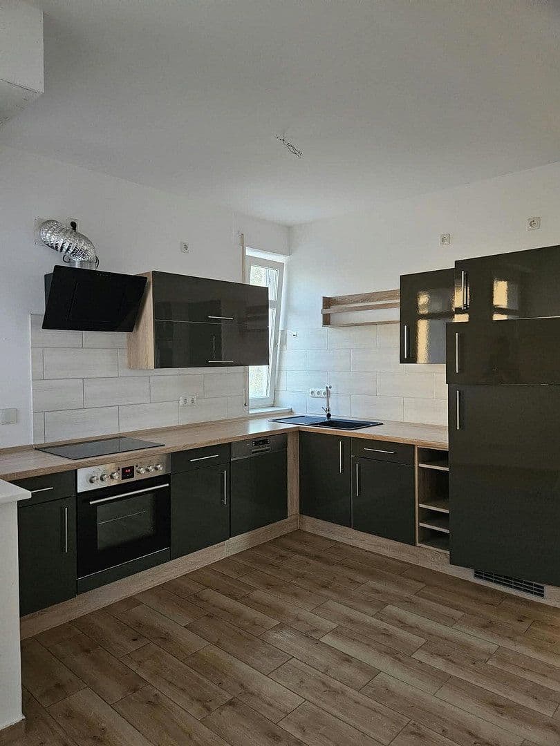 4 bedroom flat to rent, 116 m², Groß-Bieberau, Hesse 4 bedroom flat to rent, 116 m², Groß-Bieberau, Hesse
