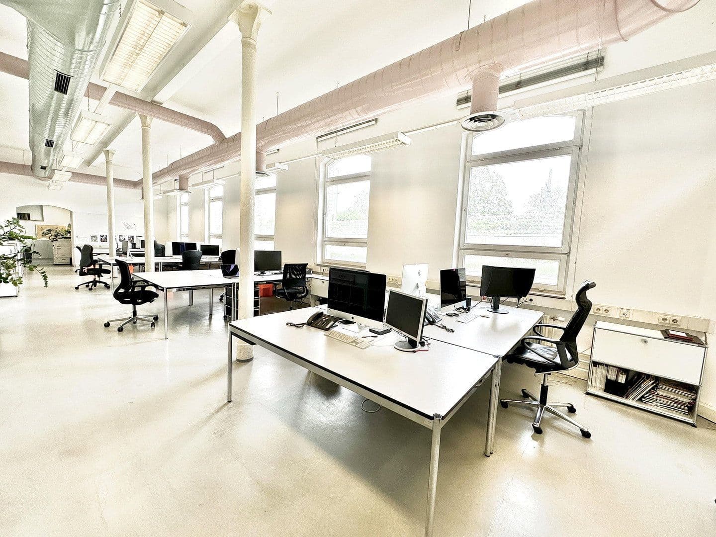 office to rent, 350 m², Postwiesenstr. 5a, Stuttgart, Baden-Württemberg office to rent, 350 m², Postwiesenstr. 5a, Stuttgart, Baden-Württemberg