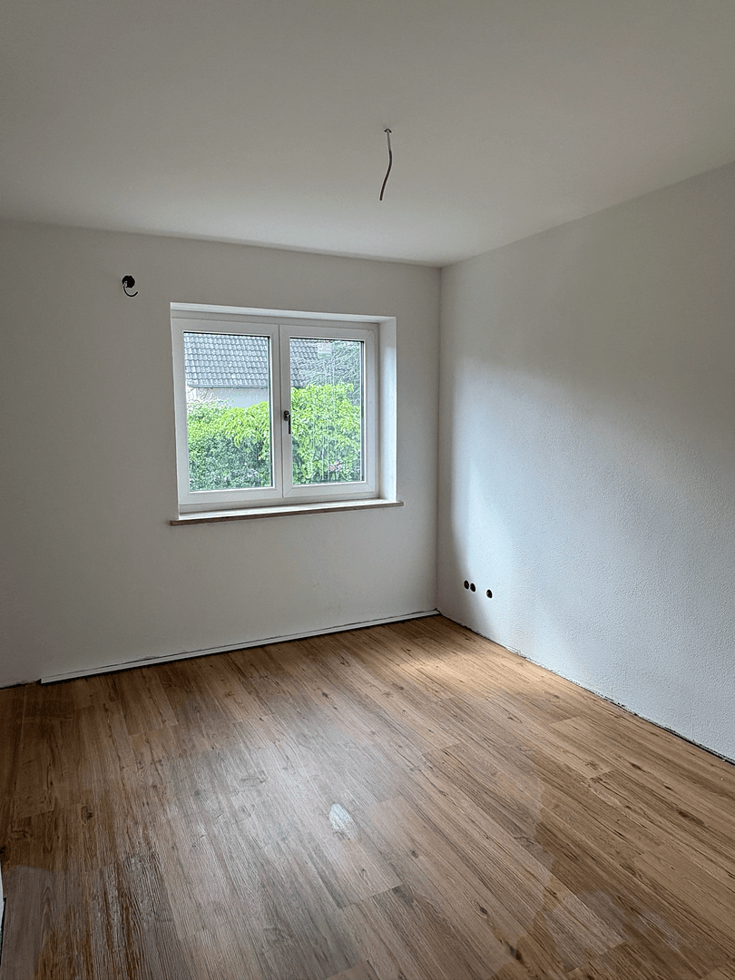 4 bedroom flat to rent, 100 m², Baiersdorf, Bavaria 4 bedroom flat to rent, 100 m², Baiersdorf, Bavaria