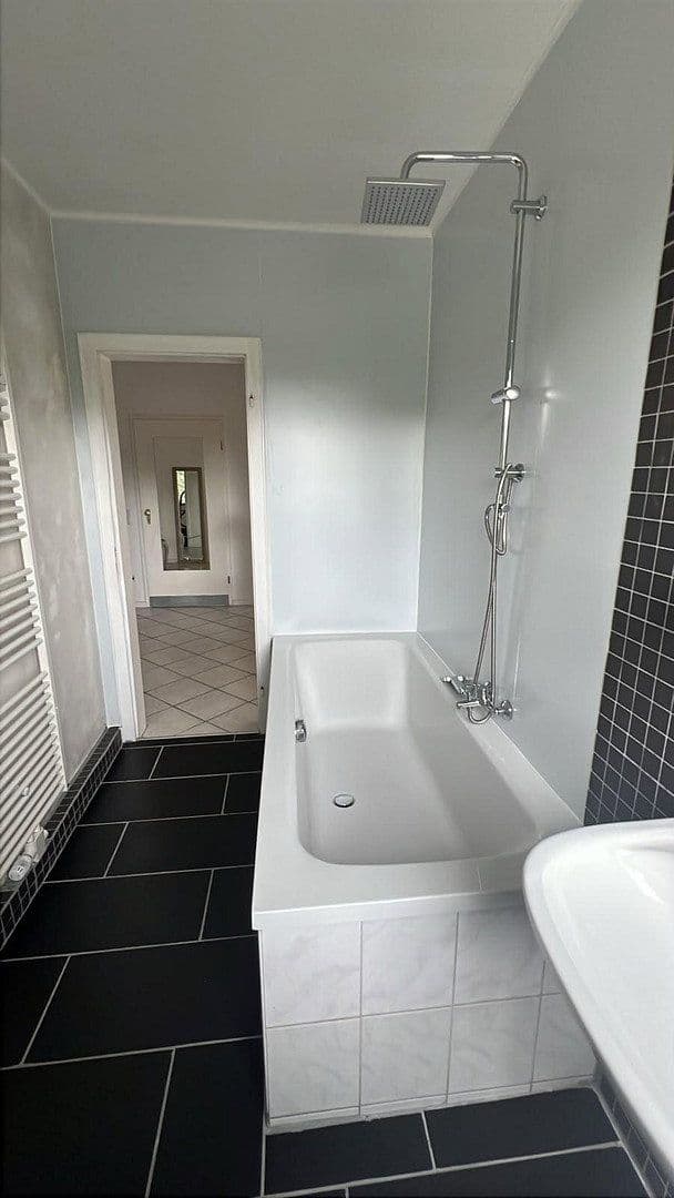 3 bedroom flat to rent, 96 m², Zum Rotenberg 2, Detmold, North Rhine-Westphalia 3 bedroom flat to rent, 96 m², Zum Rotenberg 2, Detmold, North Rhine-Westphalia