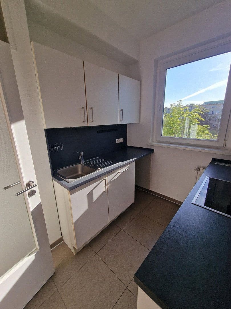 2 bedroom flat for sale, 48 m², Albrecht-Achilles-Straße, 6, Berlin, Berlin 2 bedroom flat for sale, 48 m², Albrecht-Achilles-Straße, 6, Berlin, Berlin