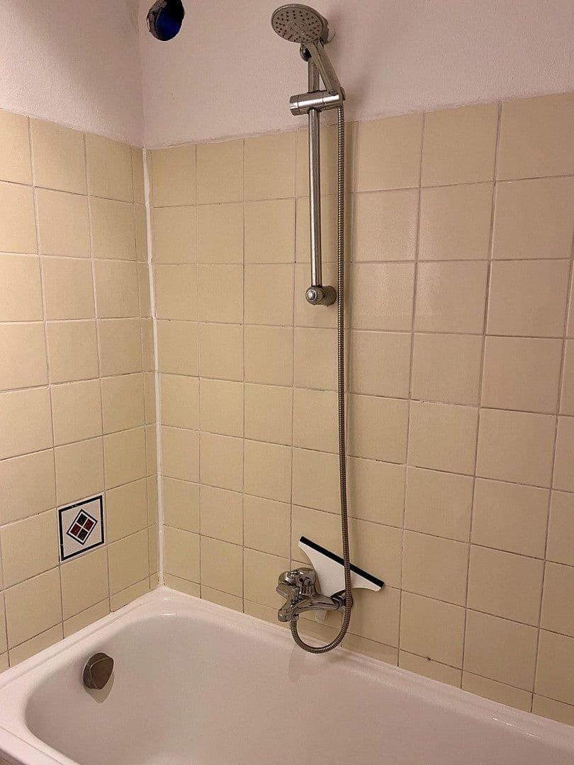 2 bedroom flat to rent, 47 m², Frankenallee 201, Frankfurt a. M., Hesse 2 bedroom flat to rent, 47 m², Frankenallee 201, Frankfurt a. M., Hesse