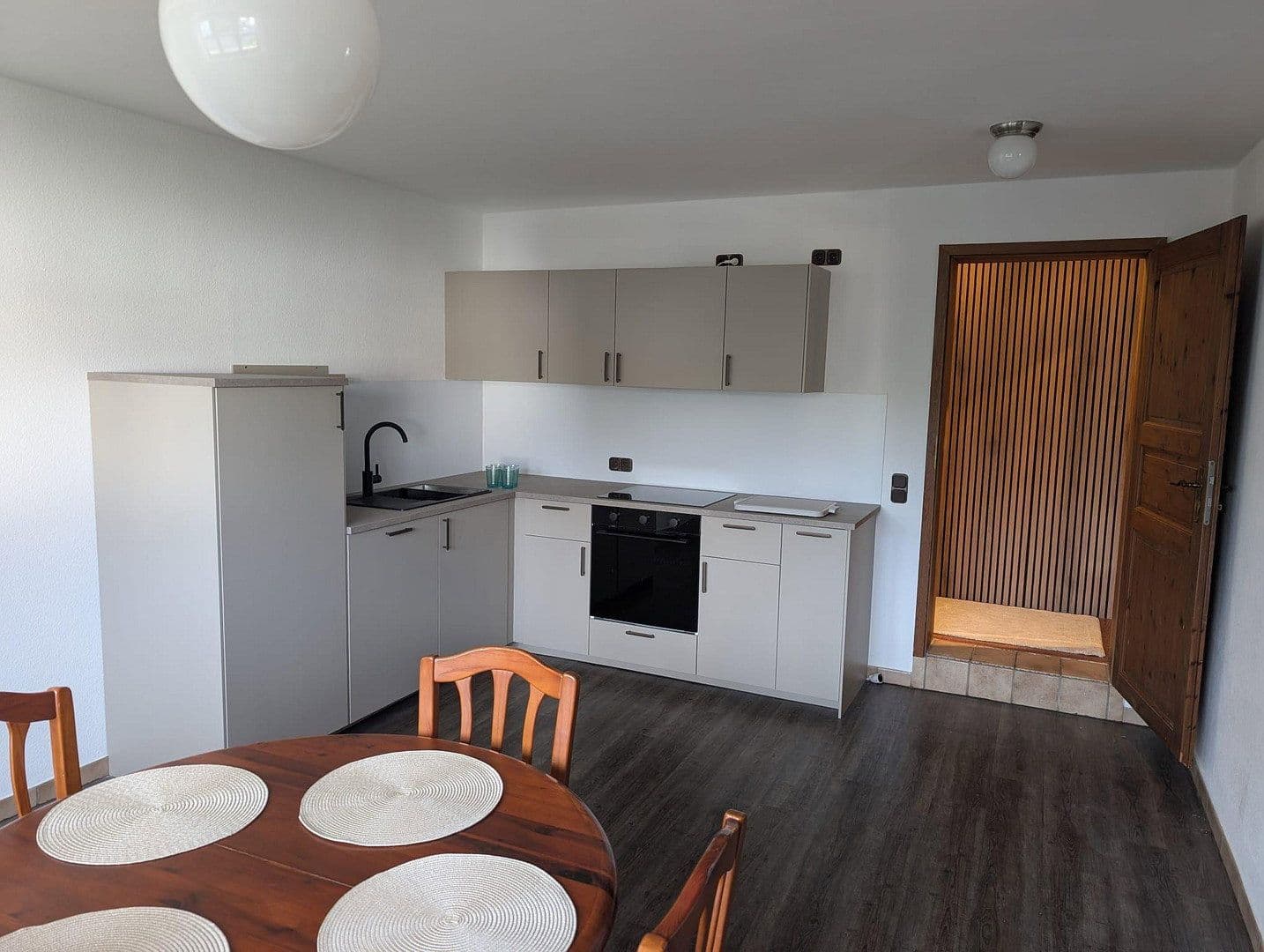 3 bedroom flat to rent, 78 m², Ippendorf, North Rhine-Westphalia 3 bedroom flat to rent, 78 m², Ippendorf, North Rhine-Westphalia