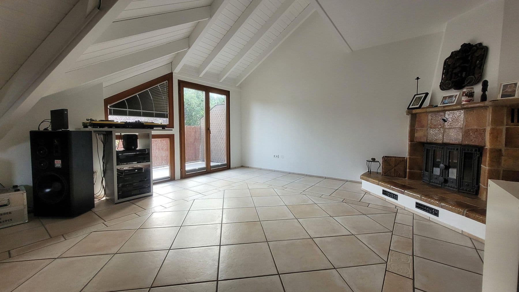 2 bedroom with open-plan kitchen flat for sale, 128 m², Rüsselsheim am Main, Hesse 2 bedroom with open-plan kitchen flat for sale, 128 m², Rüsselsheim am Main, Hesse
