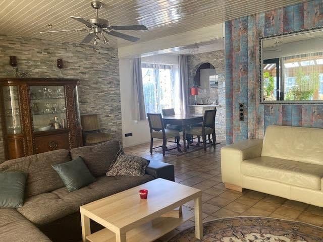 house for sale, 148 m², Langenfeld (Rheinland), North Rhine-Westphalia house for sale, 148 m², Langenfeld (Rheinland), North Rhine-Westphalia