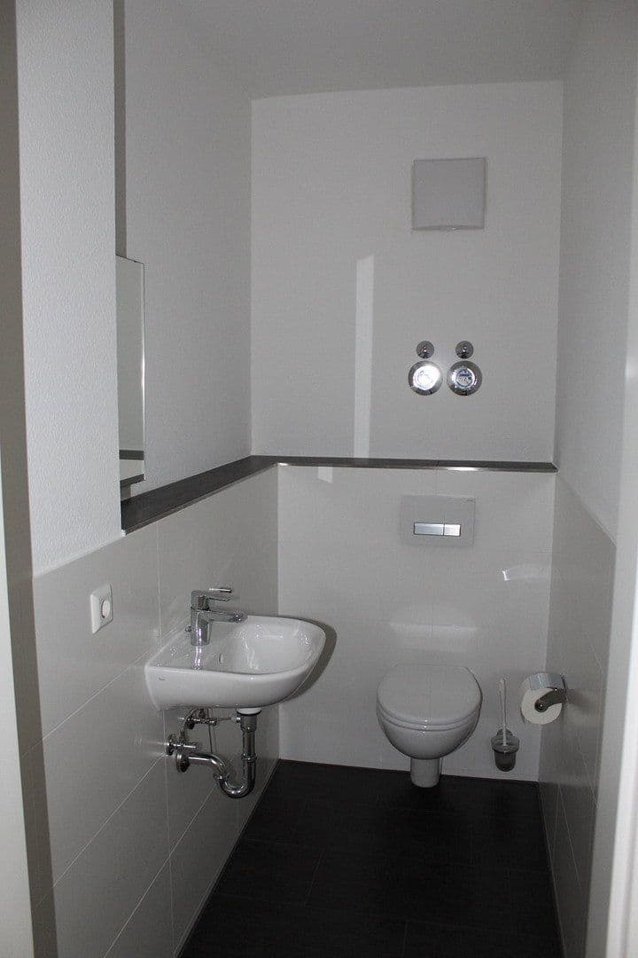 Studio flat for sale, 73 m², Räpplenstraße 3, Stuttgart, Baden-Württemberg Studio flat for sale, 73 m², Räpplenstraße 3, Stuttgart, Baden-Württemberg