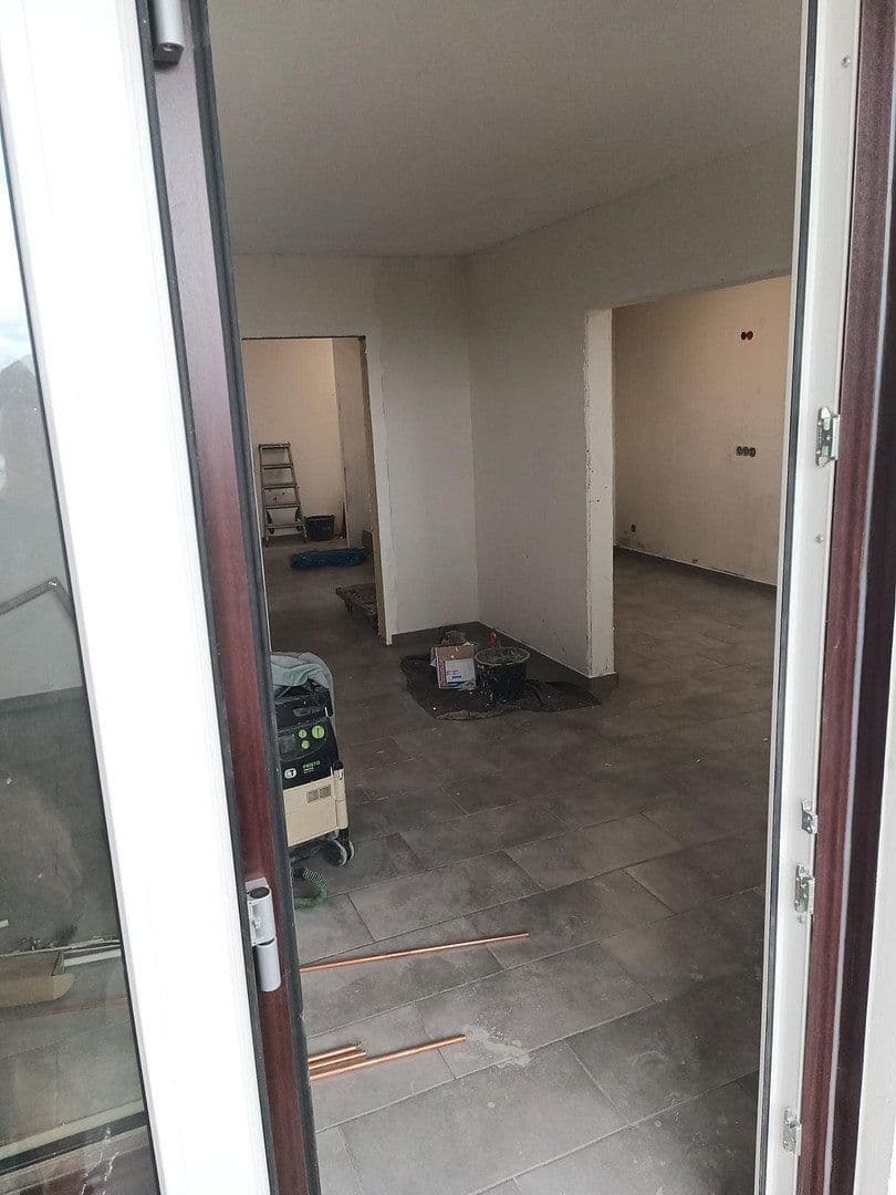 2 bedroom with open-plan kitchen flat to rent, 91 m², Im Mainfeld 23, Frankfurt, Hesse 2 bedroom with open-plan kitchen flat to rent, 91 m², Im Mainfeld 23, Frankfurt, Hesse