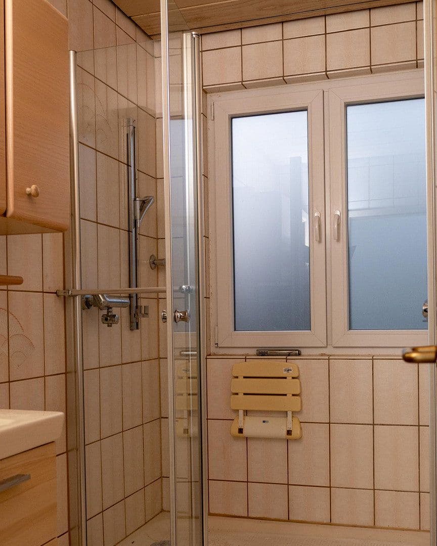 4 bedroom flat to rent, 91 m², Burgstraße 20, Duisburg, North Rhine-Westphalia 4 bedroom flat to rent, 91 m², Burgstraße 20, Duisburg, North Rhine-Westphalia