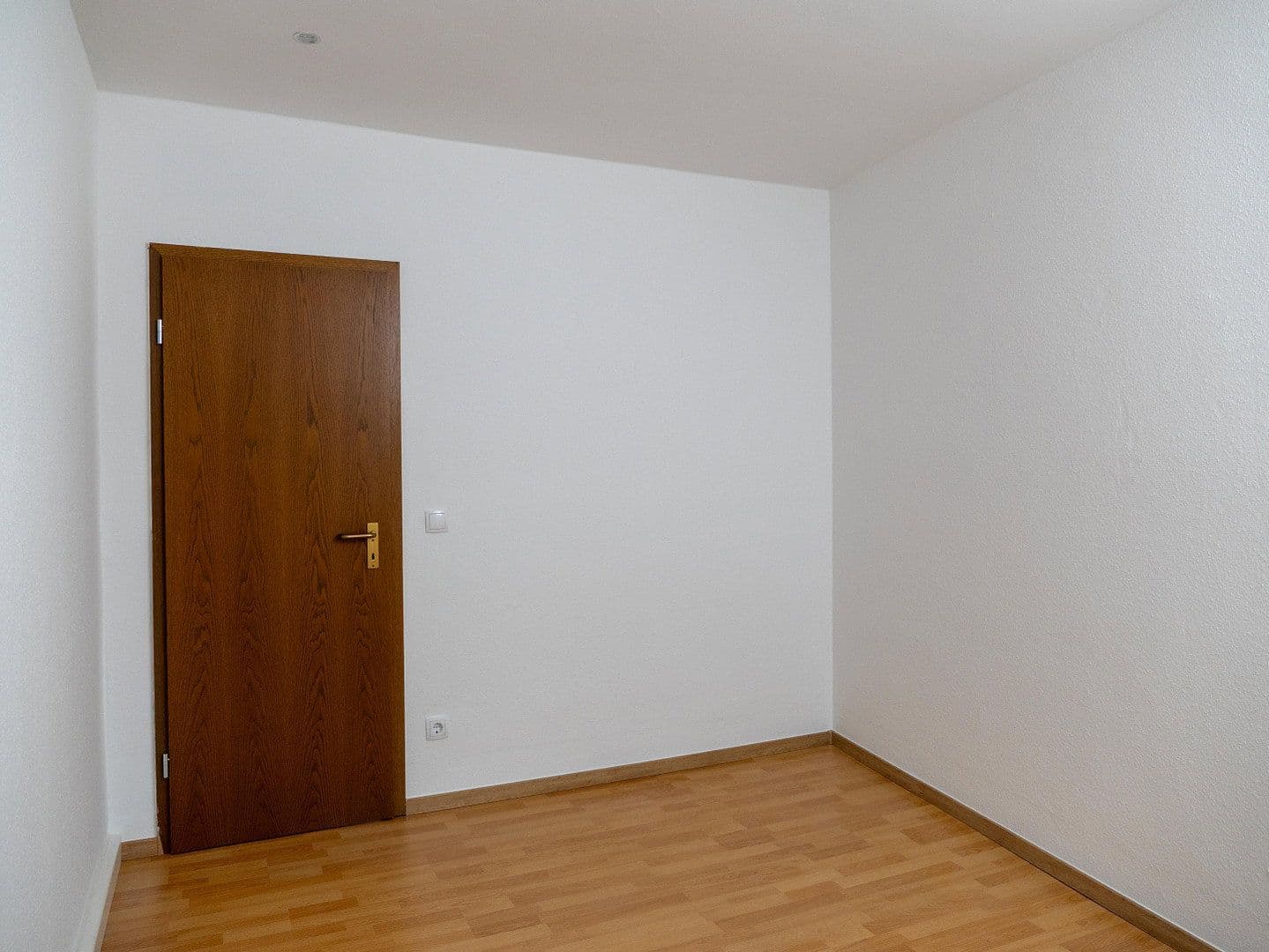 4 bedroom flat to rent, 91 m², Burgstraße 20, Duisburg, North Rhine-Westphalia 4 bedroom flat to rent, 91 m², Burgstraße 20, Duisburg, North Rhine-Westphalia