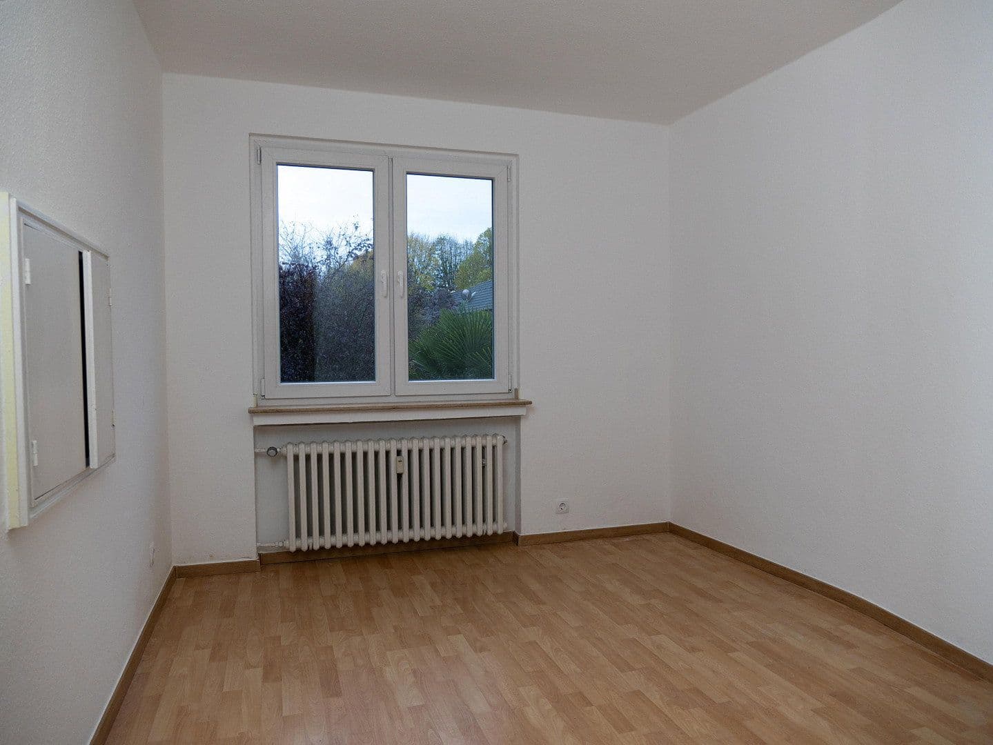 4 bedroom flat to rent, 91 m², Burgstraße 20, Duisburg, North Rhine-Westphalia 4 bedroom flat to rent, 91 m², Burgstraße 20, Duisburg, North Rhine-Westphalia