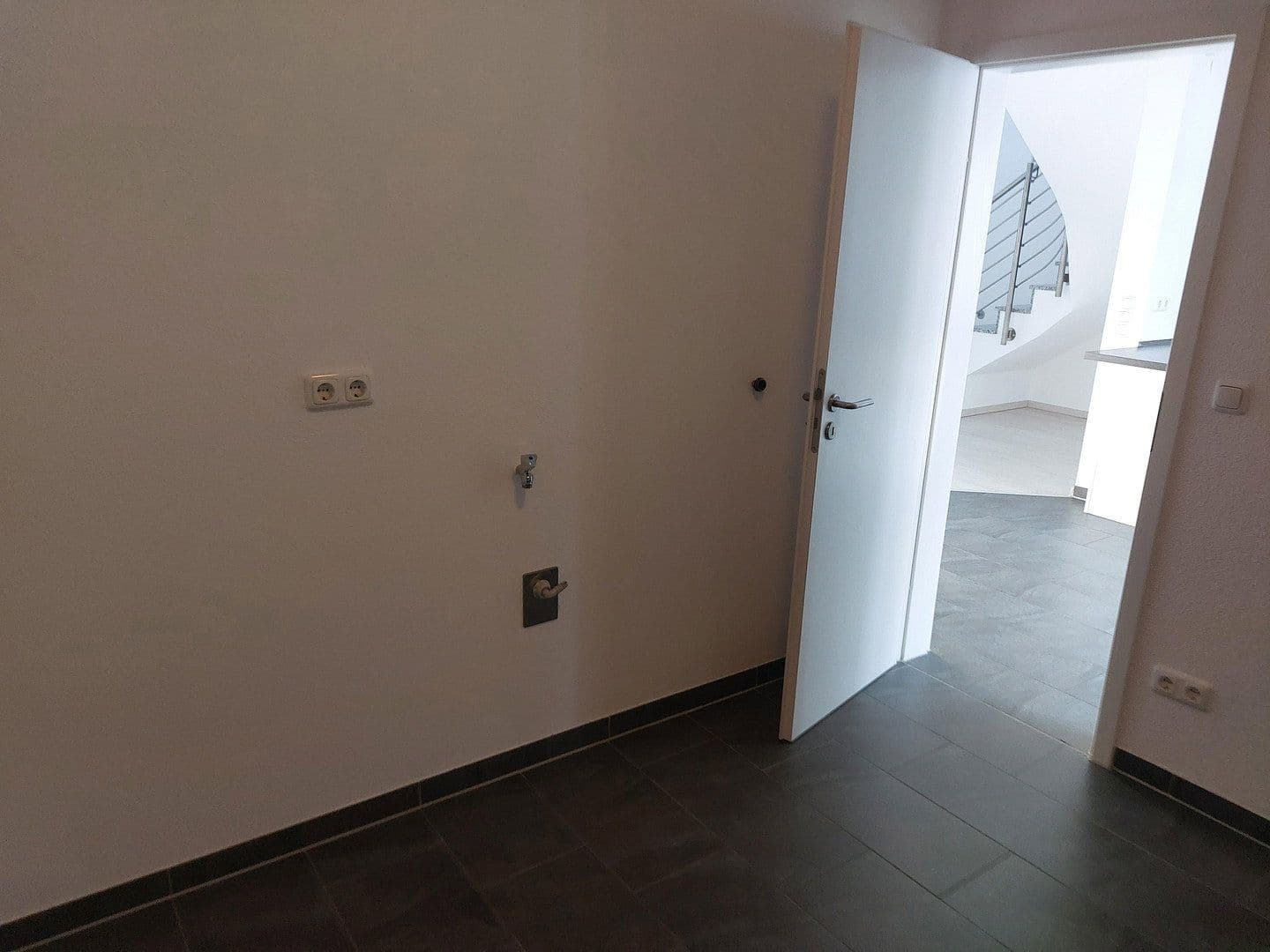 3 bedroom flat to rent, 140 m², Keimstr. 17, Langen, Hesse 3 bedroom flat to rent, 140 m², Keimstr. 17, Langen, Hesse