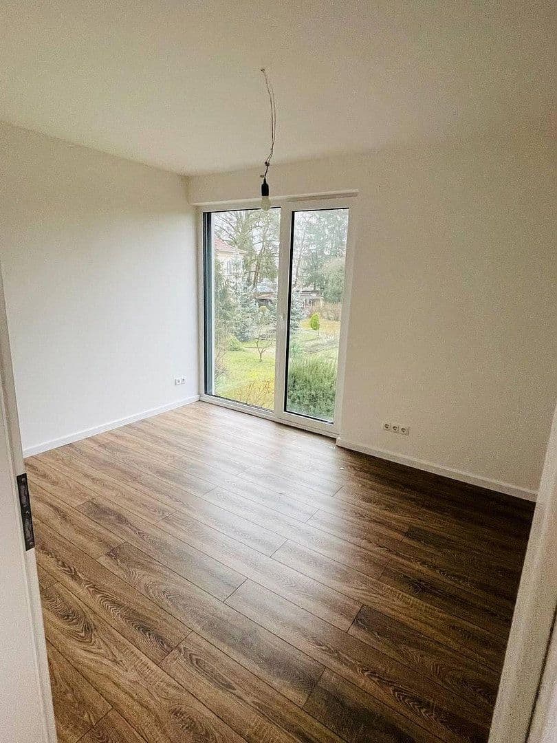 house to rent, 170 m², Rembrandstraße 67, Blankenfelde-Mahlow, Brandenburg house to rent, 170 m², Rembrandstraße 67, Blankenfelde-Mahlow, Brandenburg
