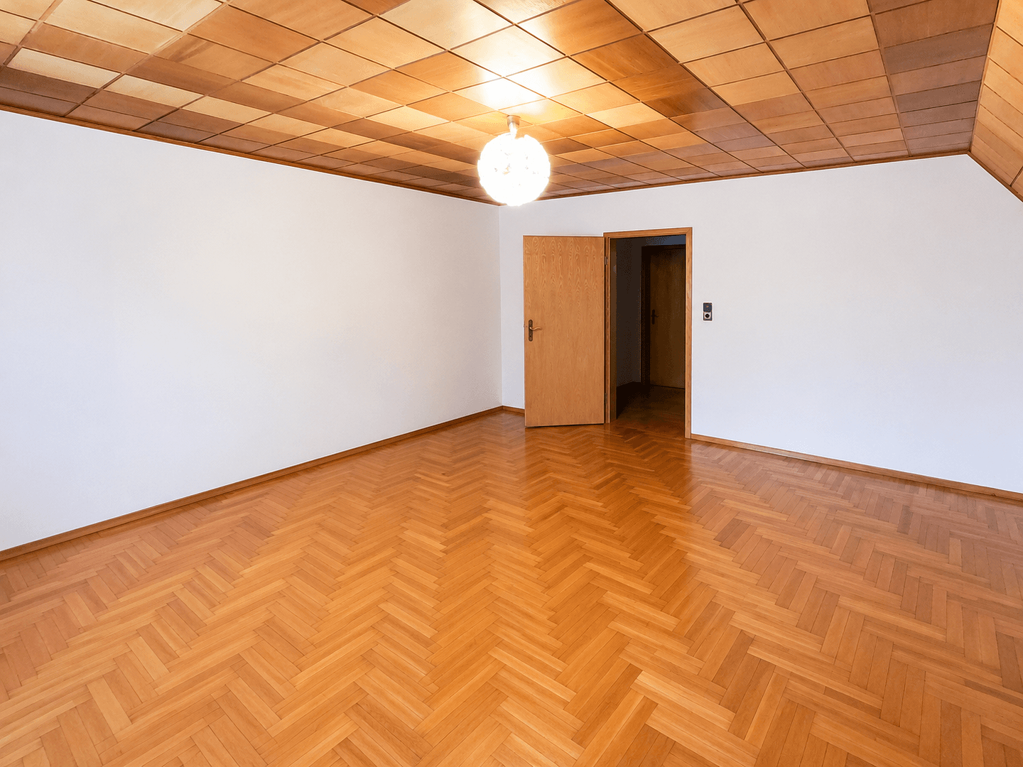 house for sale, 145 m², Am Kutzingsee, Storkow (Mark), Brandenburg house for sale, 145 m², Am Kutzingsee, Storkow (Mark), Brandenburg