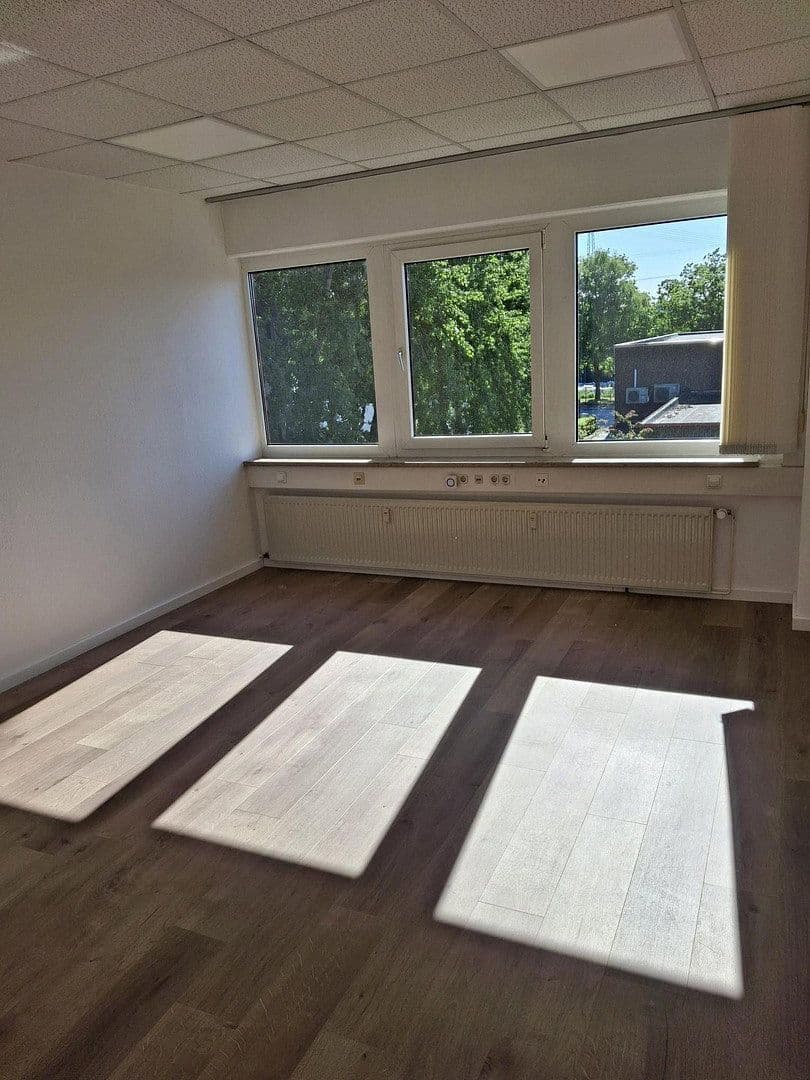 office to rent, 55 m², Oststrasse 122 B, Norderstedt, Schleswig-Holstein office to rent, 55 m², Oststrasse 122 B, Norderstedt, Schleswig-Holstein