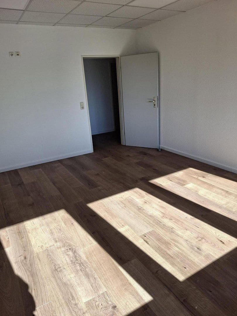 office to rent, 55 m², Oststrasse 122 B, Norderstedt, Schleswig-Holstein office to rent, 55 m², Oststrasse 122 B, Norderstedt, Schleswig-Holstein
