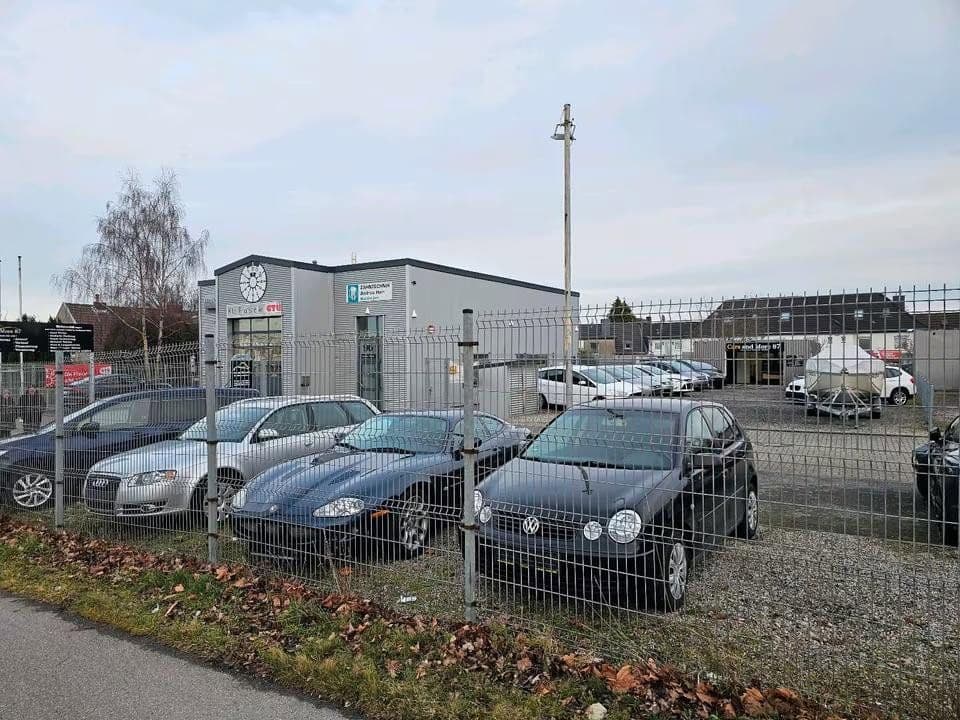 garage to rent, 560 m², Linnnicherstr 88, Alsdorf, North Rhine-Westphalia garage to rent, 560 m², Linnnicherstr 88, Alsdorf, North Rhine-Westphalia