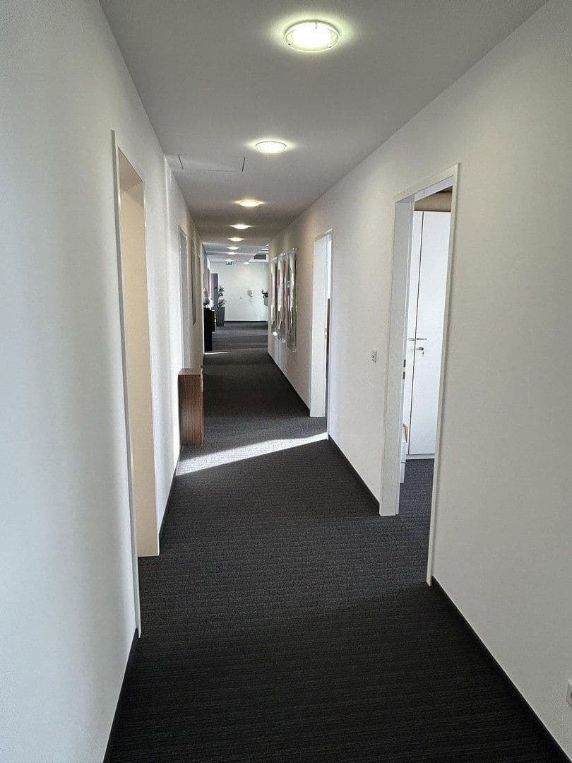 office to rent, 350 m², Elisabeth-Selbert-Str. 19, Langenfeld (Rheinland), North Rhine-Westphalia office to rent, 350 m², Elisabeth-Selbert-Str. 19, Langenfeld (Rheinland), North Rhine-Westphalia
