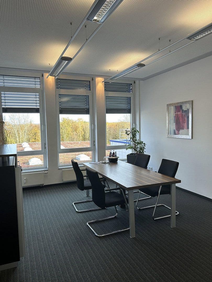 office to rent, 350 m², Elisabeth-Selbert-Str. 19, Langenfeld (Rheinland), North Rhine-Westphalia office to rent, 350 m², Elisabeth-Selbert-Str. 19, Langenfeld (Rheinland), North Rhine-Westphalia
