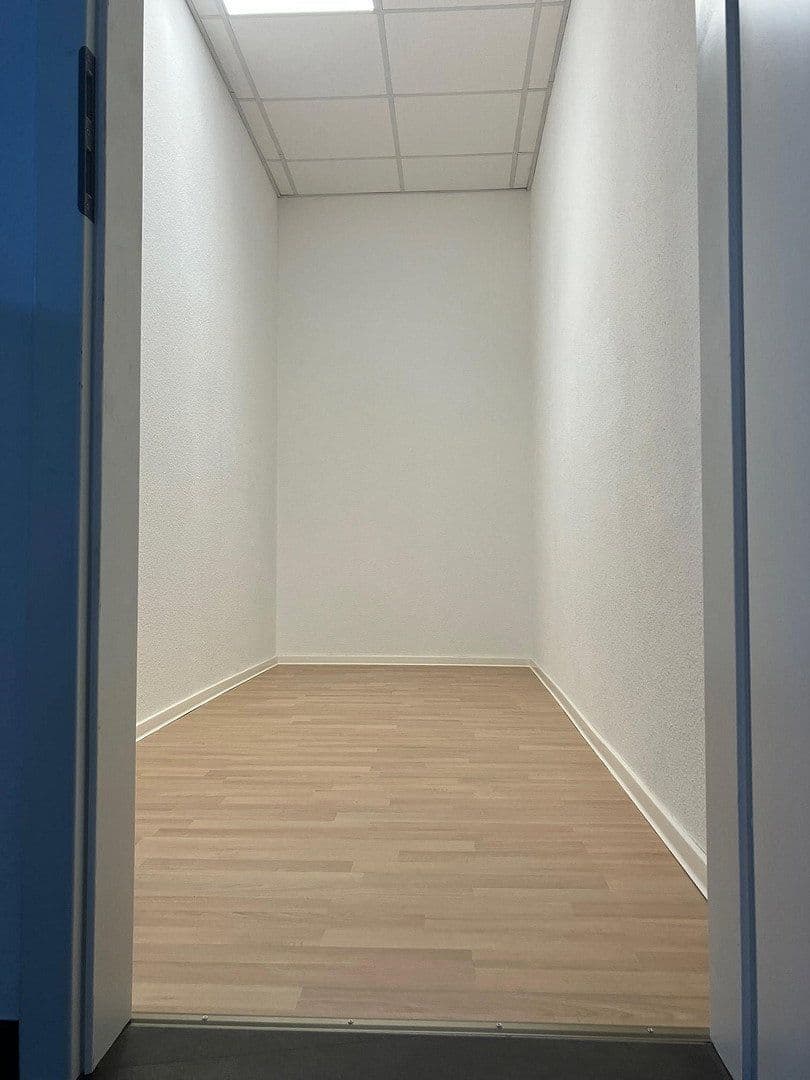 1 bedroom with open-plan kitchen flat to rent, 68 m², Hohenheimer Str. 11, Leinfelden-Echterdingen, Baden-Württemberg 1 bedroom with open-plan kitchen flat to rent, 68 m², Hohenheimer Str. 11, Leinfelden-Echterdingen, Baden-Württemberg