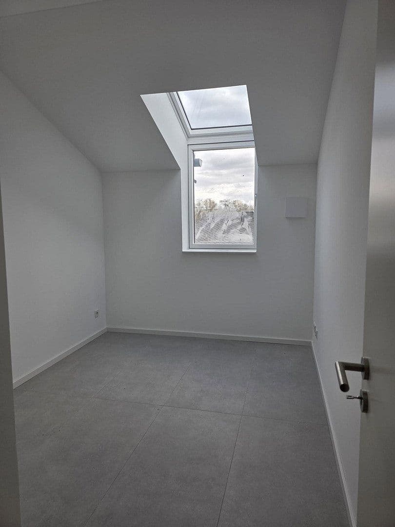 4 bedroom flat to rent, 114 m², Trier, Rhineland-Palatinate 4 bedroom flat to rent, 114 m², Trier, Rhineland-Palatinate