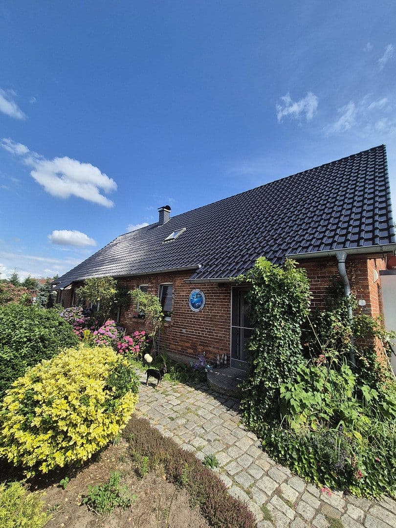 house for sale, 195 m², Gorlosen, Mecklenburg-Vorpommern house for sale, 195 m², Gorlosen, Mecklenburg-Vorpommern