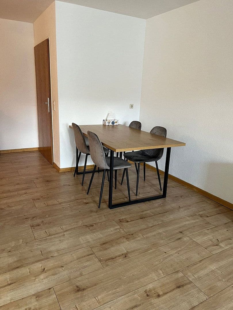 3 bedroom with open-plan kitchen flat for sale, 118 m², Brunnenstr. 15/1, Krauchenwies, Baden-Württemberg 3 bedroom with open-plan kitchen flat for sale, 118 m², Brunnenstr. 15/1, Krauchenwies, Baden-Württemberg