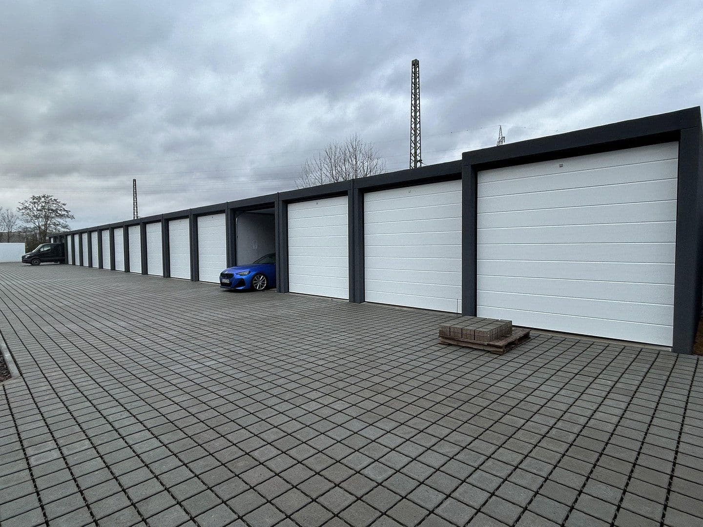 garage to rent, 0 m², Hauptstraße 22/24, Saarbrücken, Saarland garage to rent, 0 m², Hauptstraße 22/24, Saarbrücken, Saarland