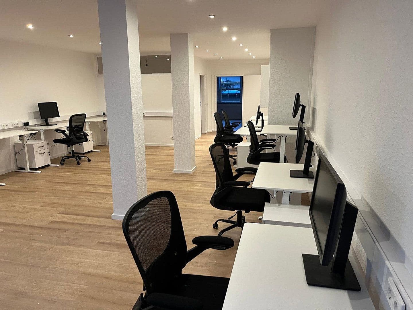 office to rent, 89 m², Monheim am Rhein, North Rhine-Westphalia office to rent, 89 m², Monheim am Rhein, North Rhine-Westphalia