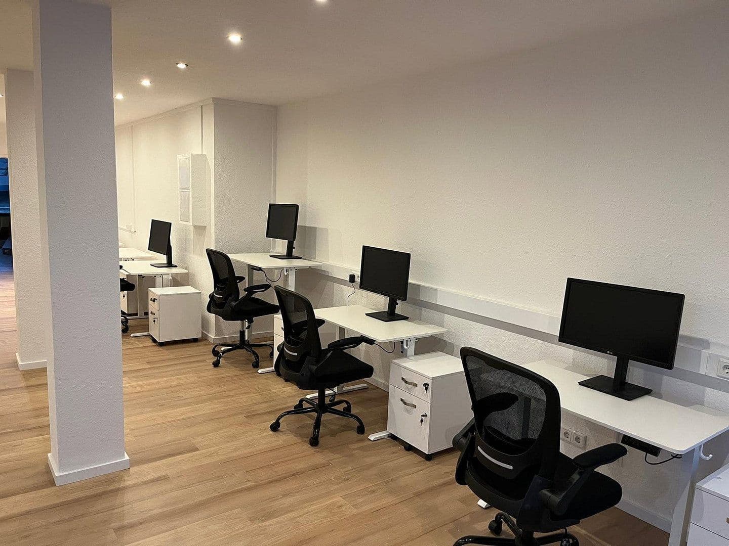 office to rent, 89 m², Monheim am Rhein, North Rhine-Westphalia office to rent, 89 m², Monheim am Rhein, North Rhine-Westphalia