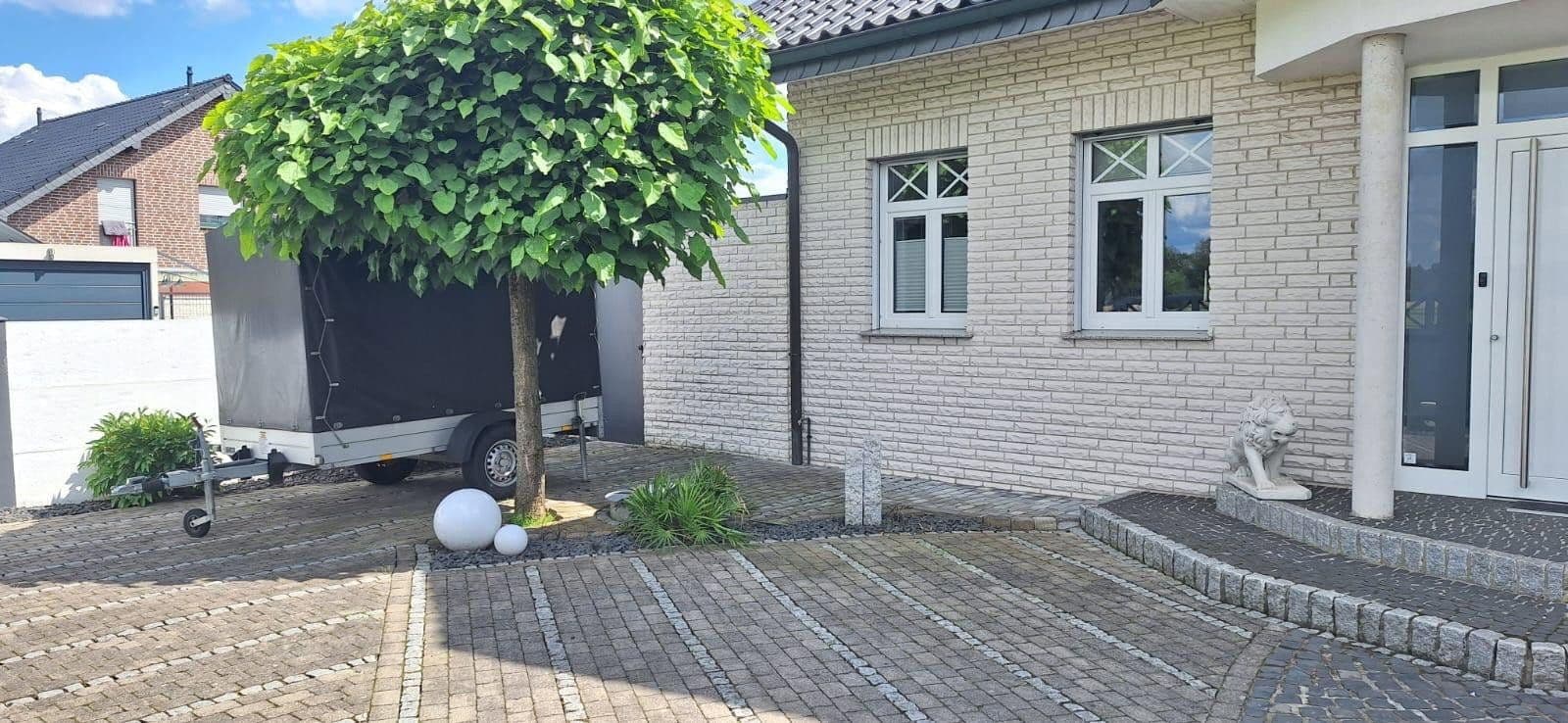 house for sale, 215 m², Voerde (Niederrhein), North Rhine-Westphalia house for sale, 215 m², Voerde (Niederrhein), North Rhine-Westphalia