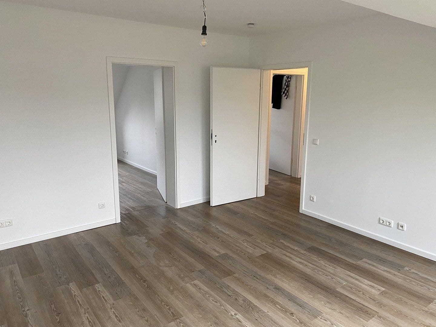 house for sale, 670 m², Köln, North Rhine-Westphalia house for sale, 670 m², Köln, North Rhine-Westphalia