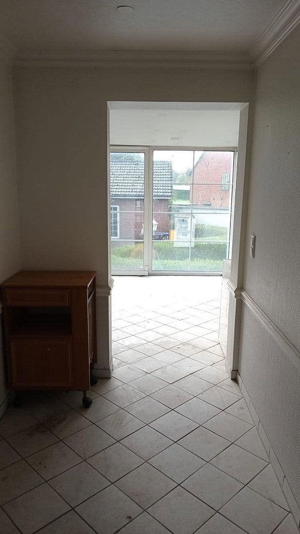 house for sale, 295 m², Auf der Loge 8, Wedemark, Lower Saxony house for sale, 295 m², Auf der Loge 8, Wedemark, Lower Saxony
