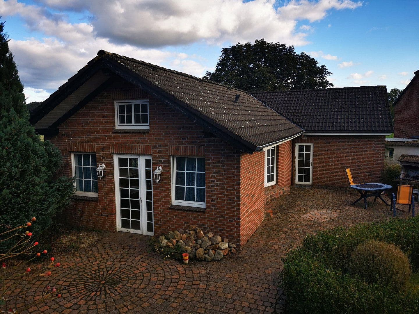 house for sale, 295 m², Auf der Loge 8, Wedemark, Lower Saxony house for sale, 295 m², Auf der Loge 8, Wedemark, Lower Saxony