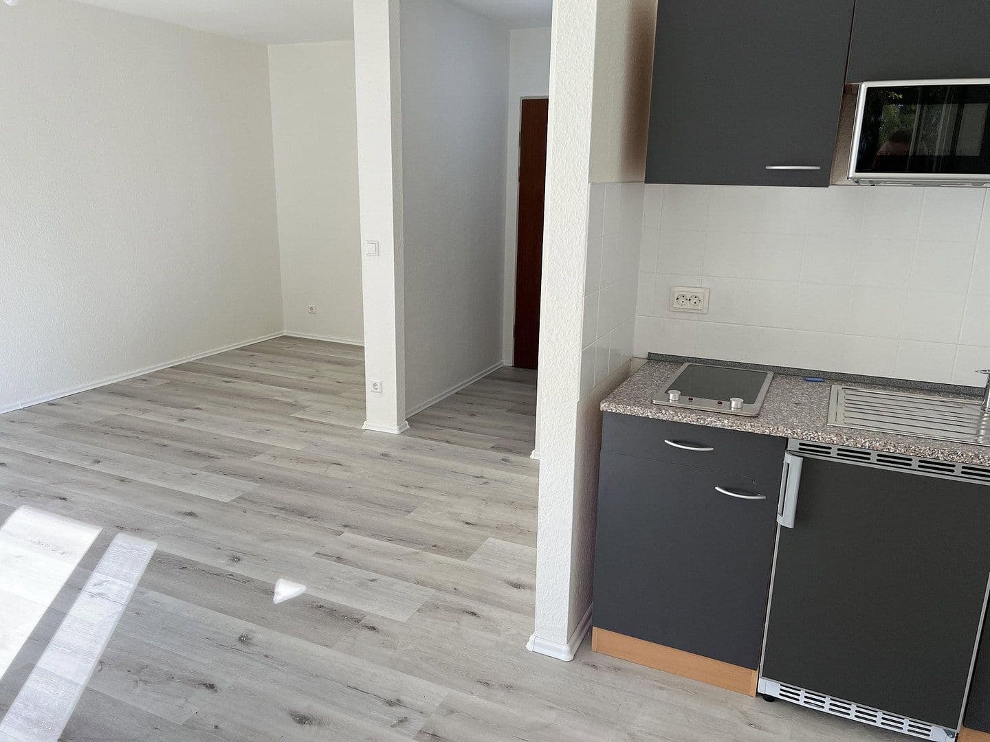 Studio flat to rent, 32 m², Braheweg 11-13, Pforzheim, Baden-Württemberg Studio flat to rent, 32 m², Braheweg 11-13, Pforzheim, Baden-Württemberg