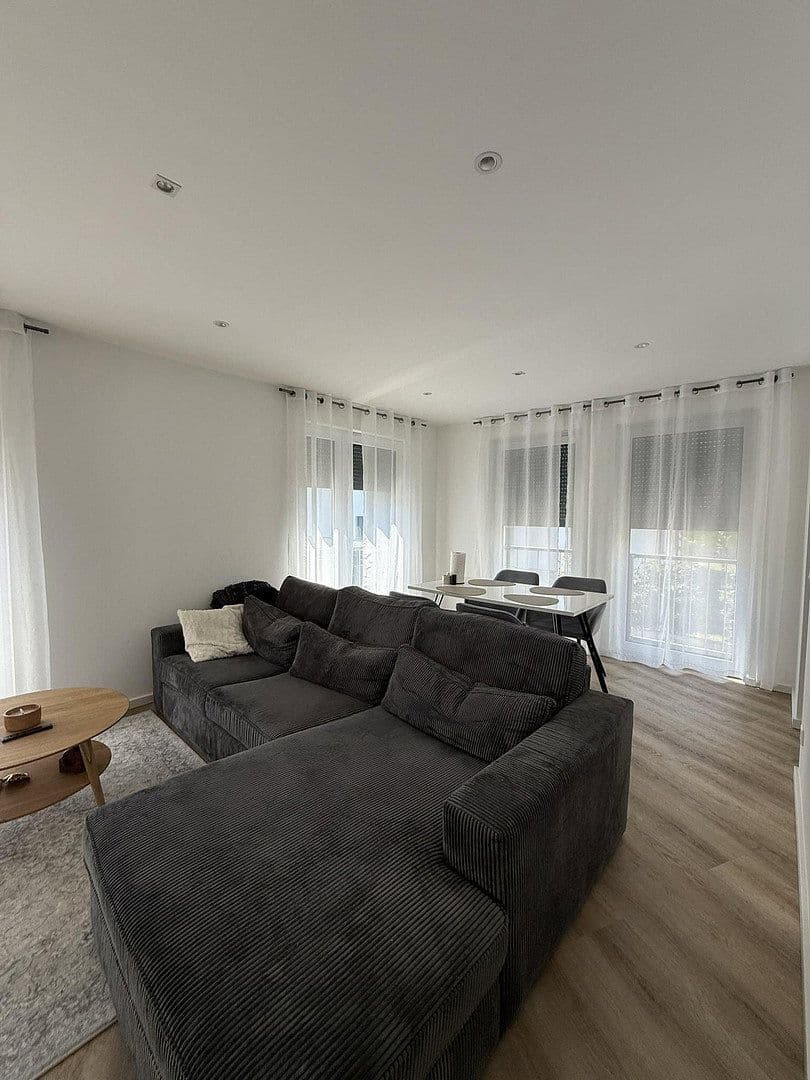 3 bedroom flat to rent, 88 m², Jahnstraße 47, Rosbach v. d. Höhe, Hesse 3 bedroom flat to rent, 88 m², Jahnstraße 47, Rosbach v. d. Höhe, Hesse