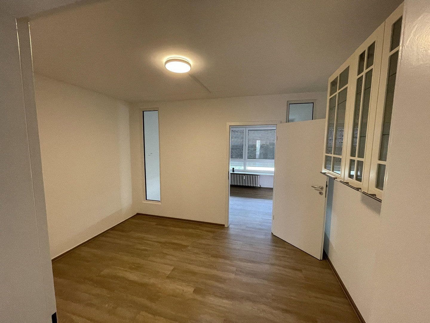 3 bedroom with open-plan kitchen flat to rent, 93 m², Darmstadt - Kranichstein, Hesse 3 bedroom with open-plan kitchen flat to rent, 93 m², Darmstadt - Kranichstein, Hesse